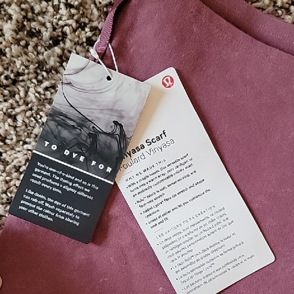 lululemon athletica Vinaysa Scarf in Purple